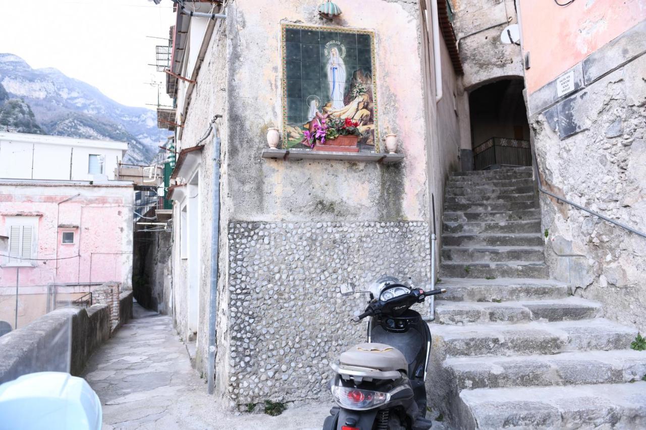 דירות Angela House Amalfi Centro מראה חיצוני תמונה